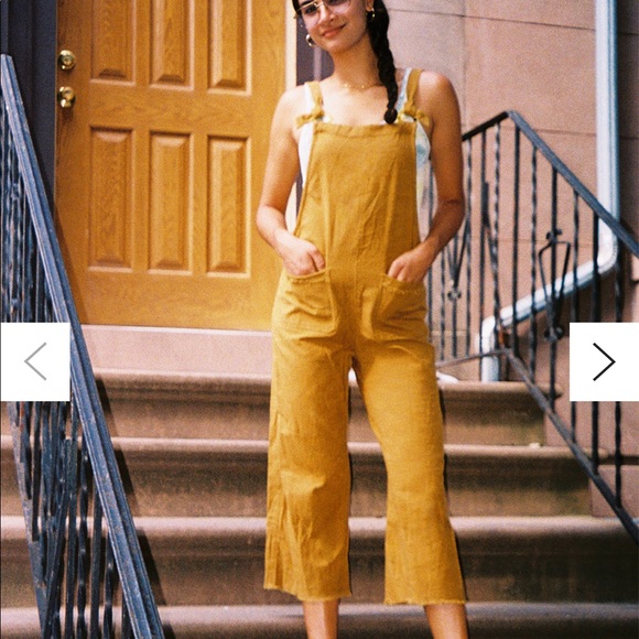 ISO!! Billabong run wild overall jumpsuit